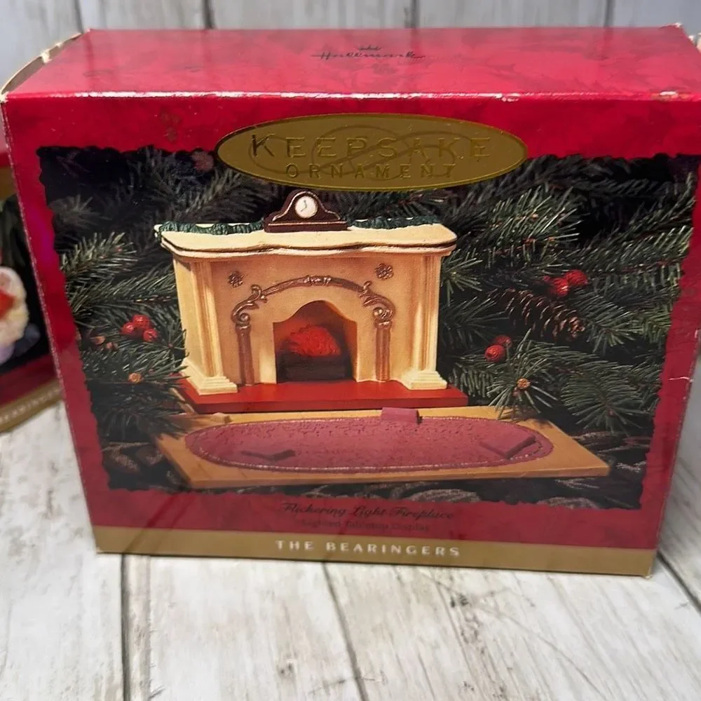 Vtg 1993 Hallmark Keepsake Ornaments The Bearingers Mama Abernathy‎ Fireplace